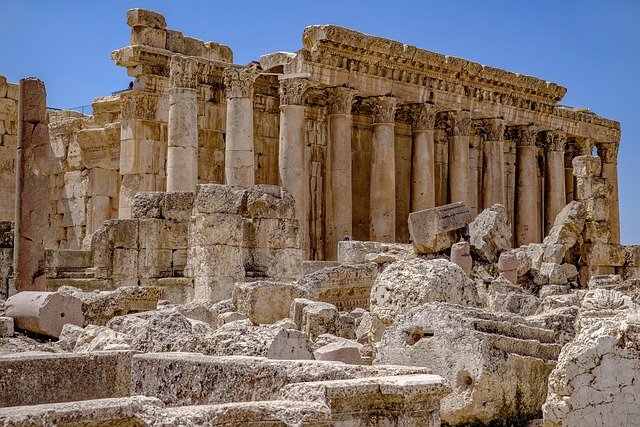 The Roman Empire: Rise, Glory, and Fall of a Global Superpower
